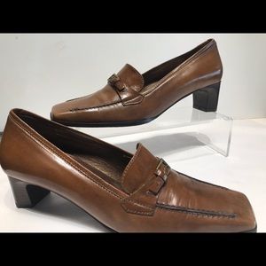 Maripe🇮🇹tan mid loafer with rubber bottom